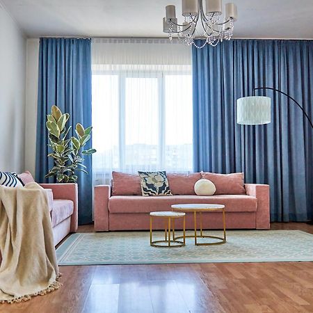 Wonderful Panoramic View Apartment 穆卡切沃 外观 照片